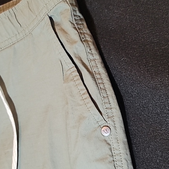 Vuori Ripstop Pants Army Green Womens Small with Drawstring and Zip Pockets - Picture 8 of 16